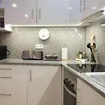 Guestready - An Amazing Blue Ocean View *
